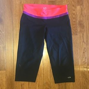 3/4 Champion Leggings